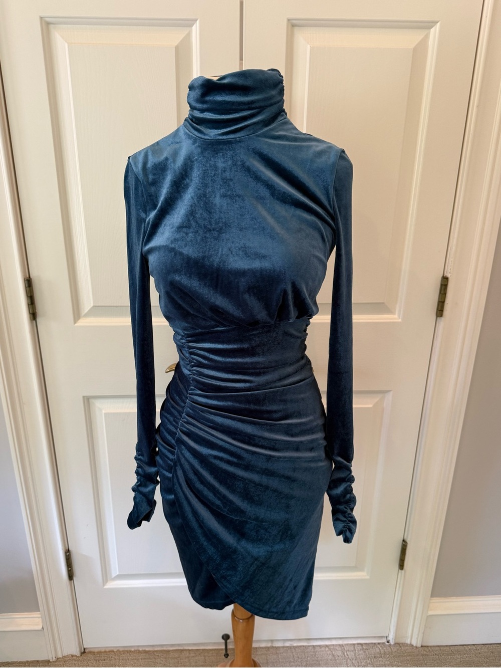 NEW Rachel Parcell Long Sleeve Velvet Turtleneck Ruched Mini Dress-Peacock Blue